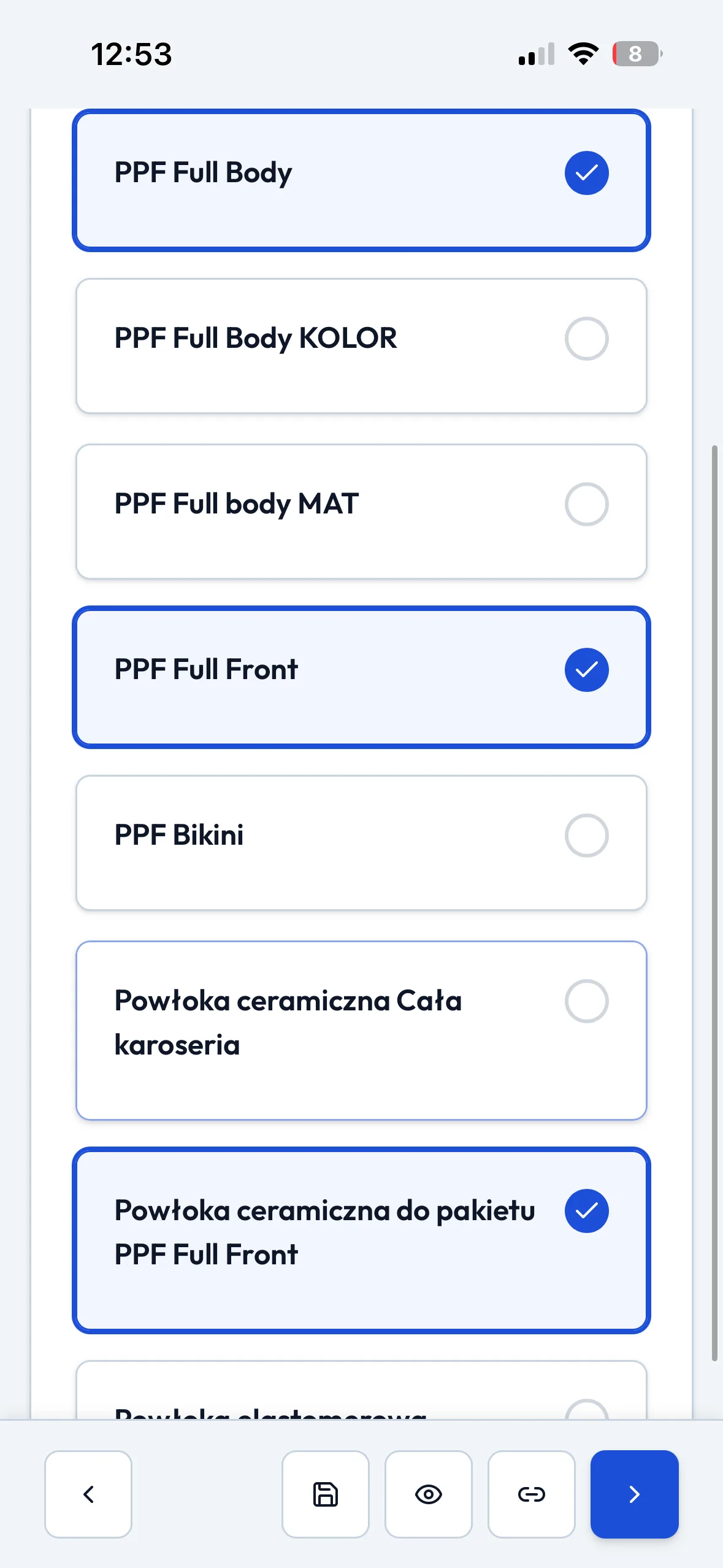 Wybór szablonów usług detailingowych w generatorze ofert Carfect